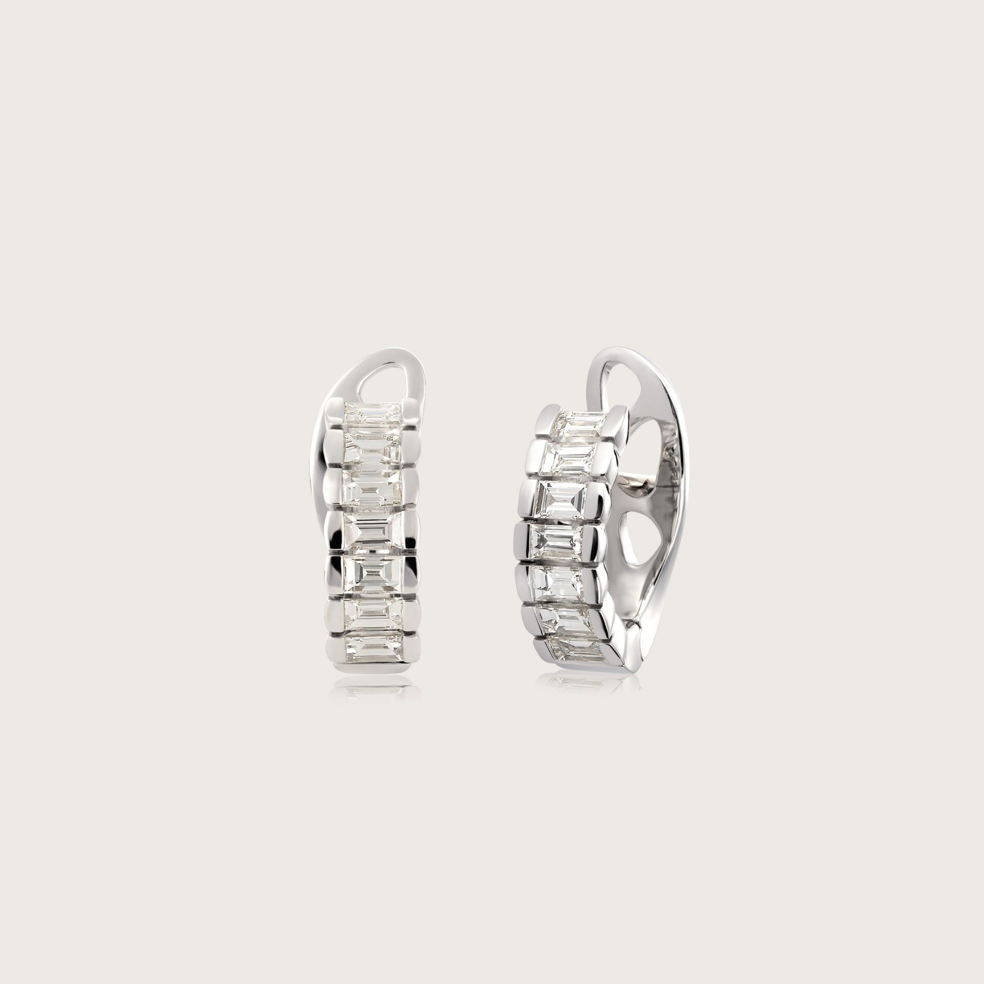 ASTRUA Orecchini Petali, Platino, Diamanti PE26DR.3,9X2,4