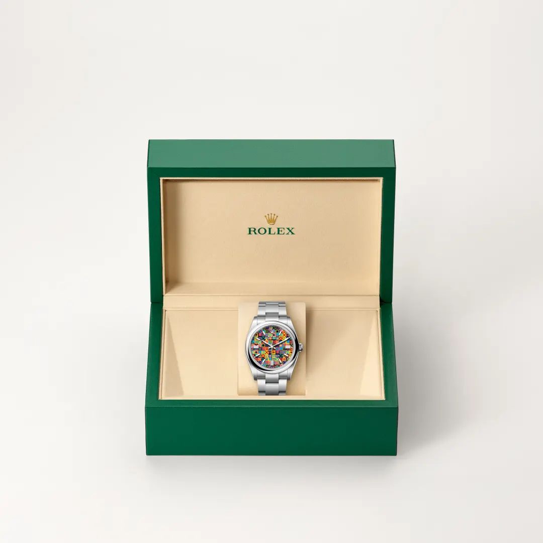 Rolex Oyster Perpetual 36 in Acciaio Oystersteelcon “Pavé madreperla farfalle”, lunetta Bombata, bracciale Acciaio Oystersteel