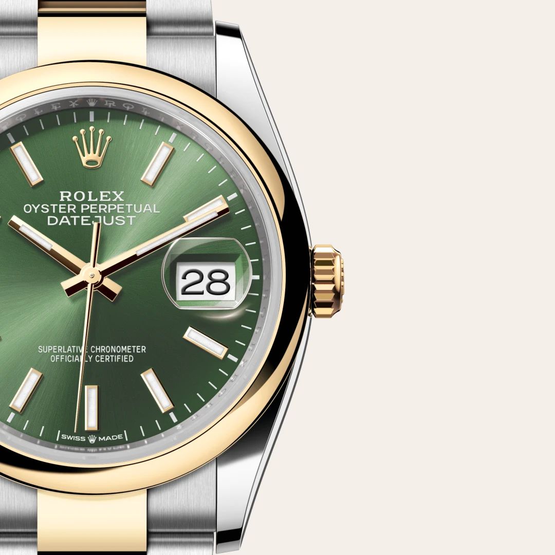 Rolex Datejust 36 in Oystersteelcon “Butterfly mother-of-pearl pavé”, lunetta Domed, bracciale Oystersteel