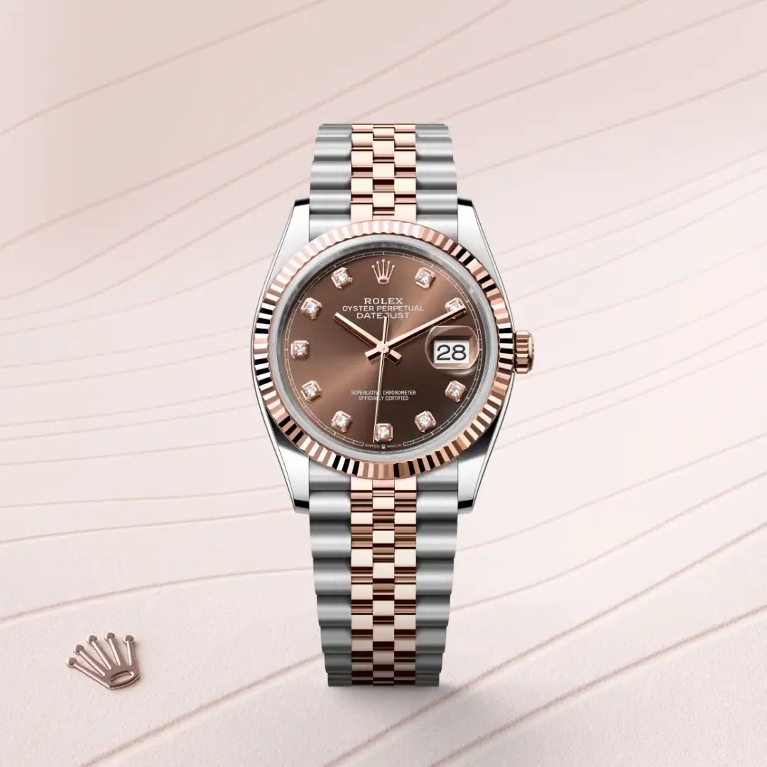 Rolex Datejust 36 in Oystersteelcon “Butterfly mother-of-pearl pavé”, lunetta Domed, bracciale Oystersteel