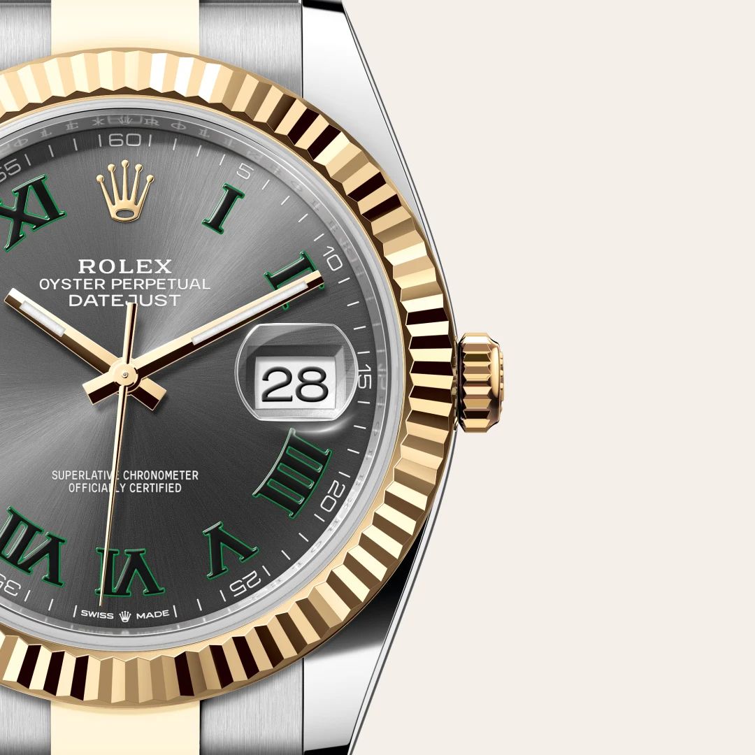Rolex Datejust 41 in Oystersteelcon “Butterfly mother-of-pearl pavé”, lunetta Domed, bracciale Oystersteel