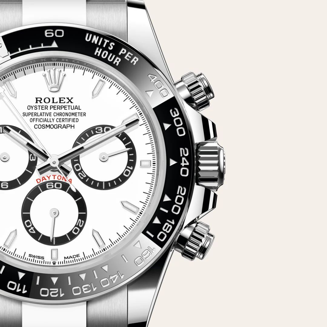 Rolex Cosmograph Daytona in Acciaio Oystersteelcon “Pavé madreperla farfalle”, lunetta Bombata, bracciale Acciaio Oystersteel