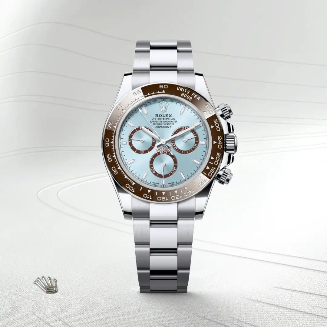 Rolex Cosmograph Daytona in Acciaio Oystersteelcon “Pavé madreperla farfalle”, lunetta Bombata, bracciale Acciaio Oystersteel