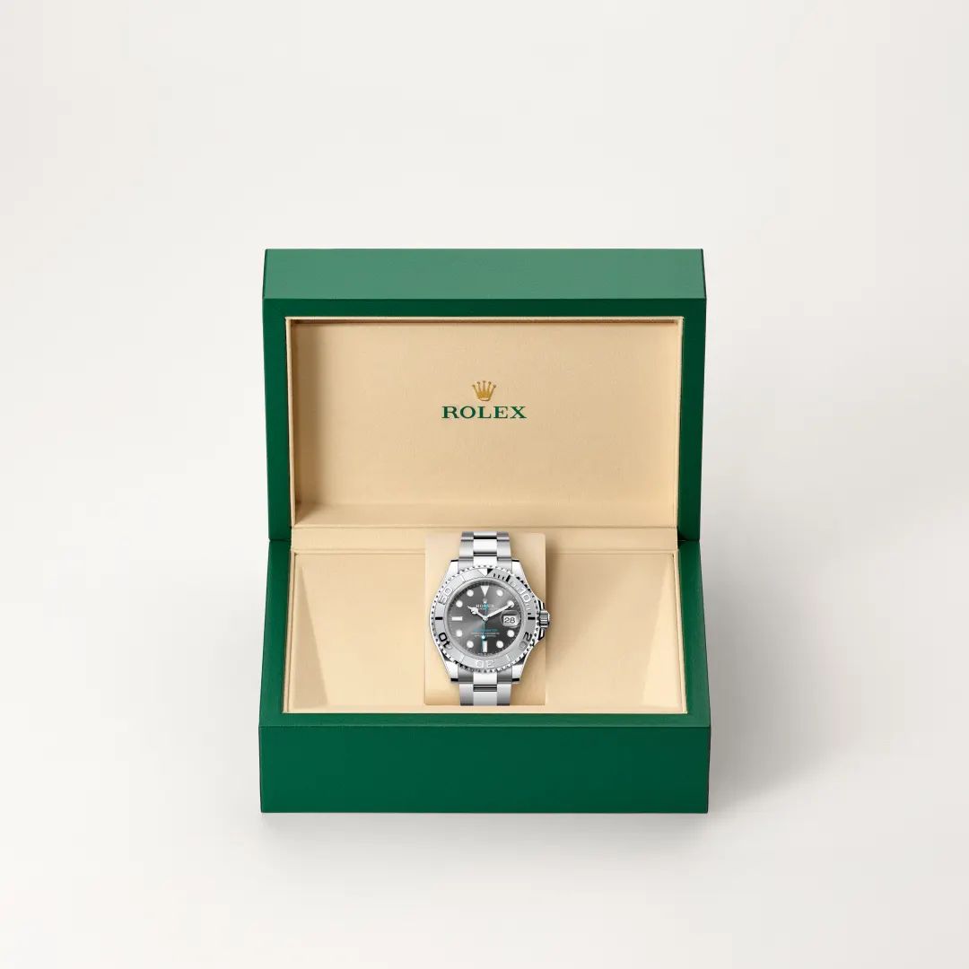Rolex Yacht-Master 40 in Acciaio Oystersteelcon “Pavé madreperla farfalle”, lunetta Bombata, bracciale Acciaio Oystersteel