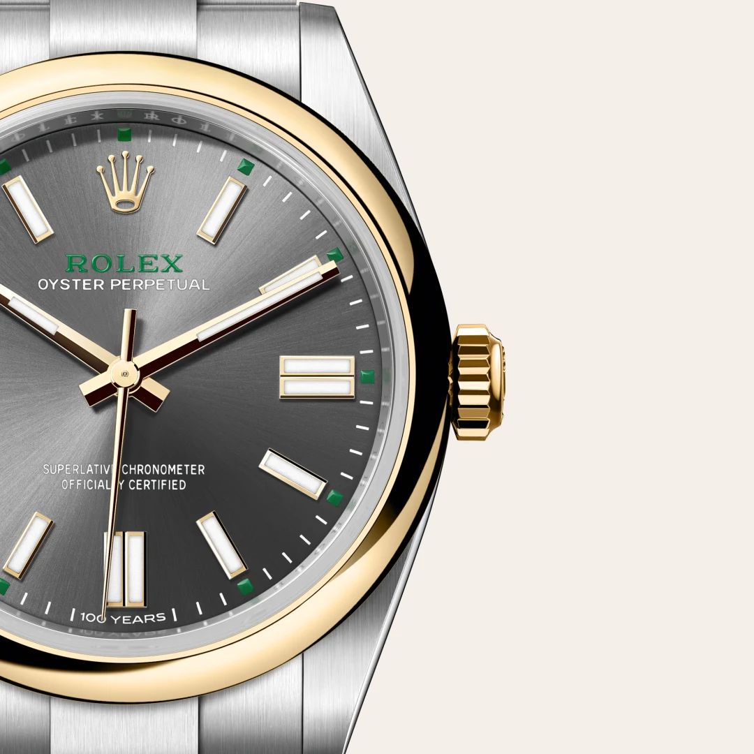 Rolex Oyster Perpetual 41 in Acciaio Oystersteelcon “Pavé madreperla farfalle”, lunetta Bombata, bracciale Acciaio Oystersteel