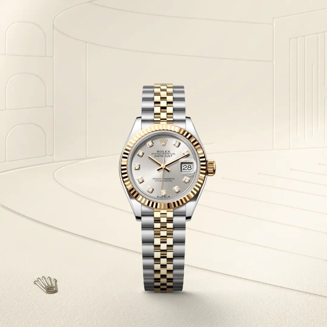 Rolex Lady-Datejust in Acciaio Oystersteelcon “Pavé madreperla farfalle”, lunetta Bombata, bracciale Acciaio Oystersteel