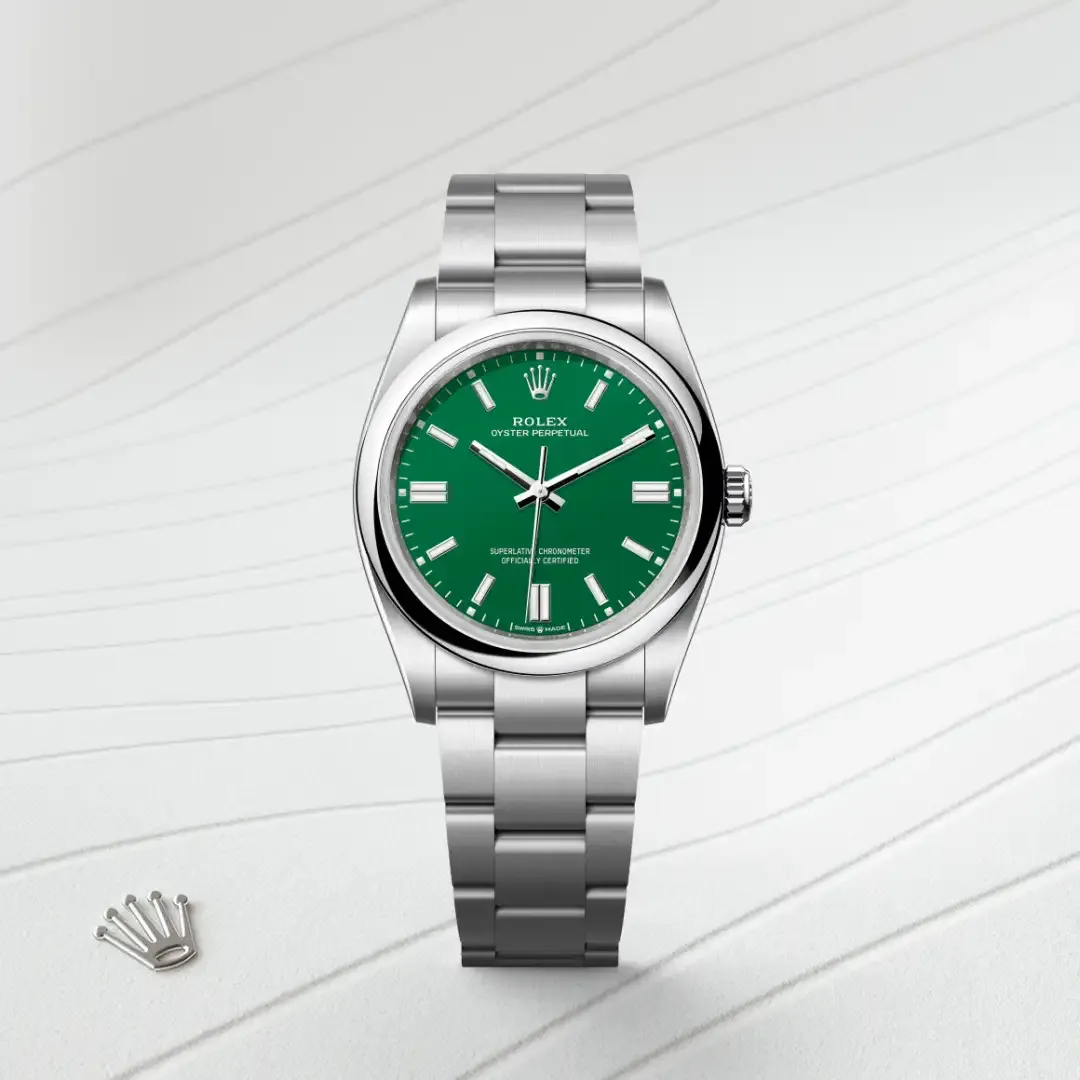 Rolex Oyster Perpetual 36 in Oystersteelcon “Butterfly mother-of-pearl pavé”, lunetta Domed, bracciale Oystersteel