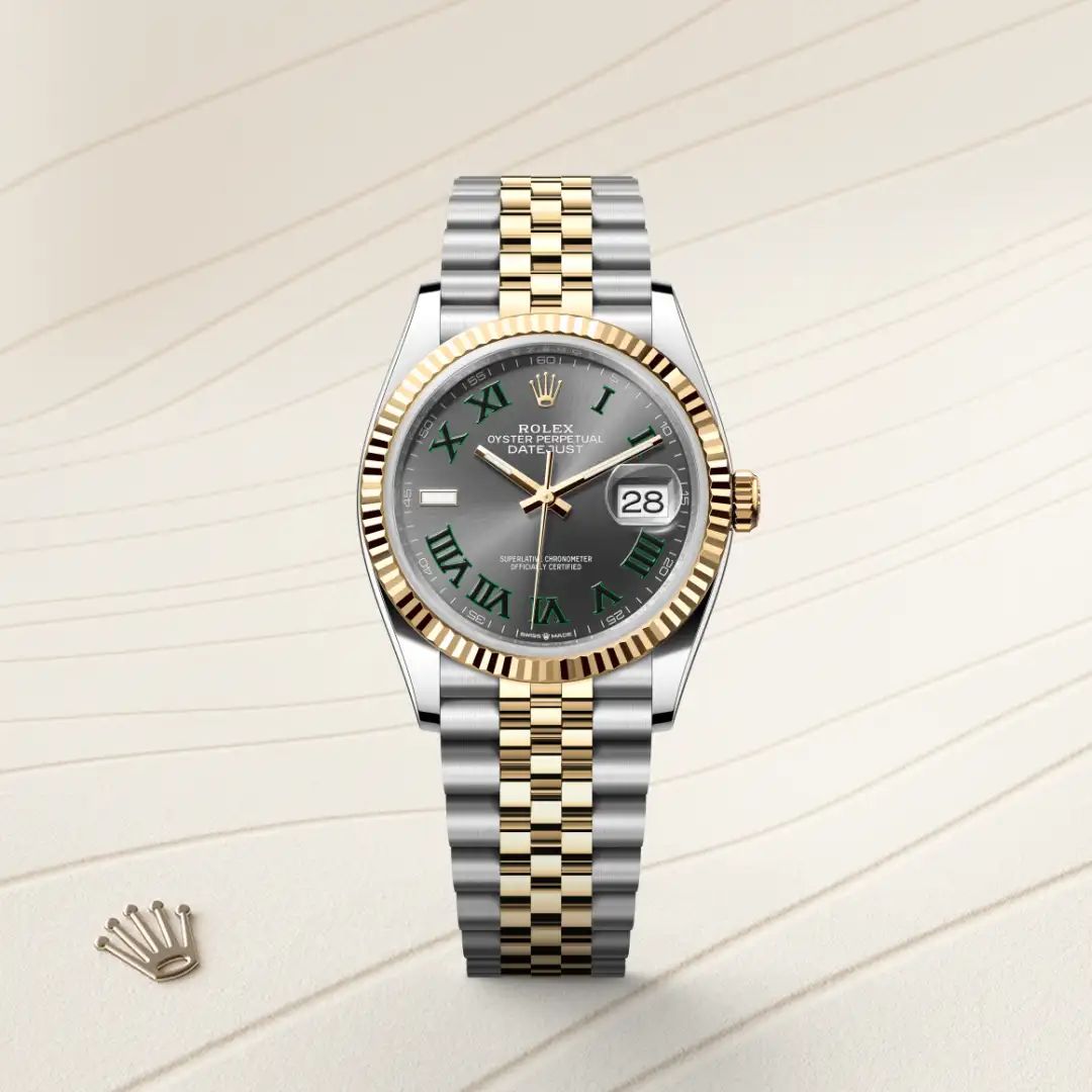 Rolex Datejust 36 in Oystersteelcon “Butterfly mother-of-pearl pavé”, lunetta Domed, bracciale Oystersteel