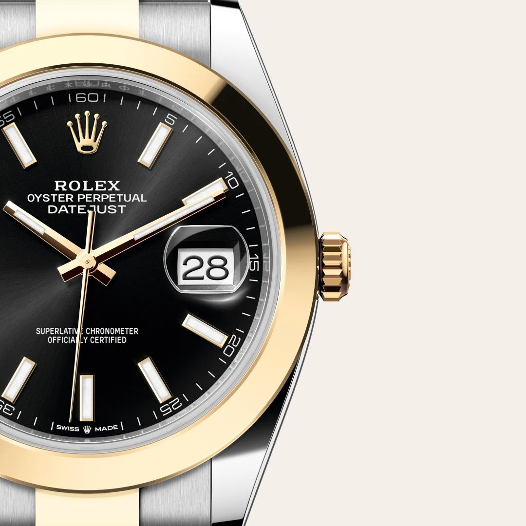 Rolex Datejust 41 in Oystersteelcon “Butterfly mother-of-pearl pavé”, lunetta Domed, bracciale Oystersteel