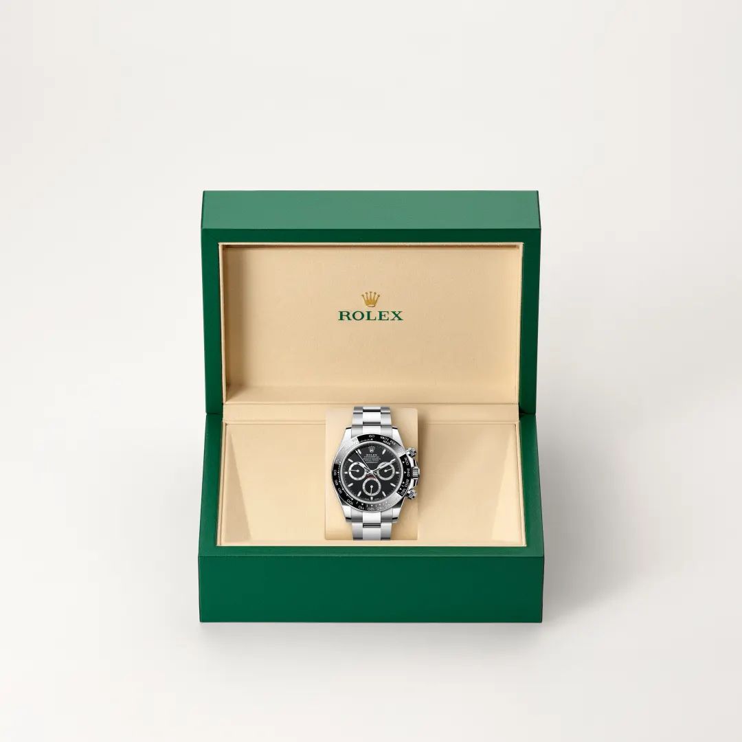 Rolex Cosmograph Daytona in Oystersteelcon “Butterfly mother-of-pearl pavé”, lunetta Domed, bracciale Oystersteel