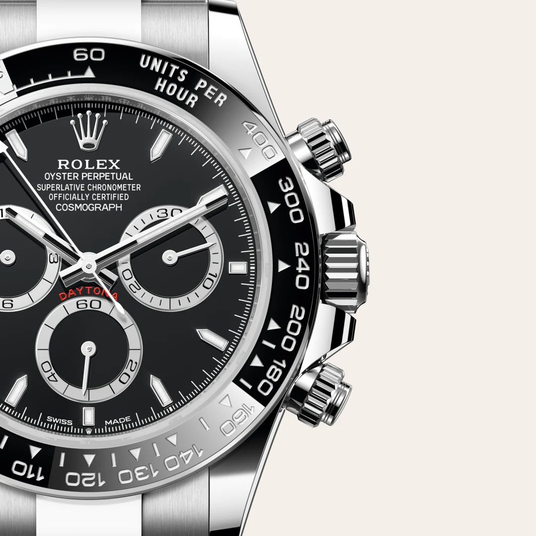 Rolex Cosmograph Daytona in Oystersteelcon “Butterfly mother-of-pearl pavé”, lunetta Domed, bracciale Oystersteel