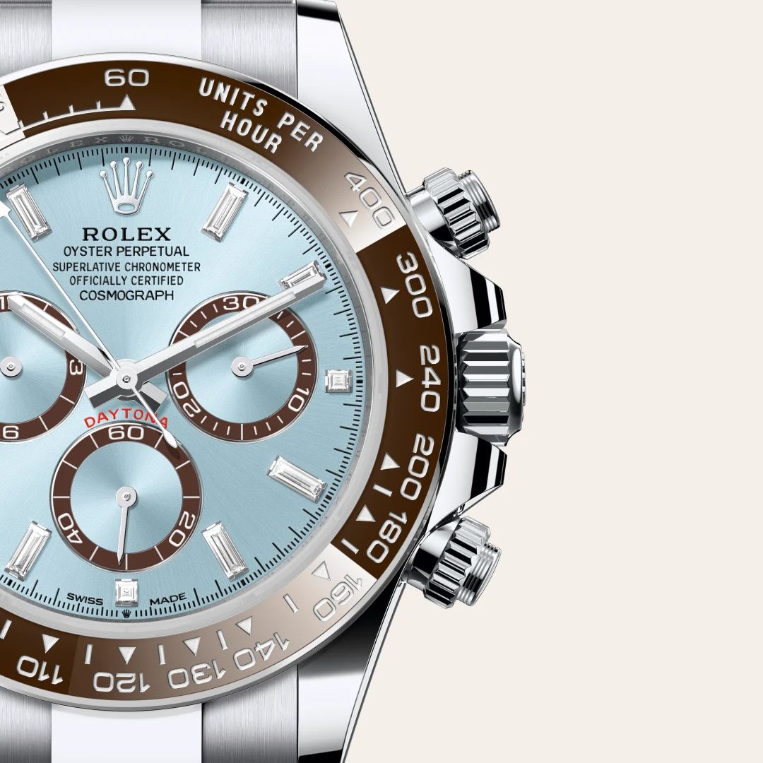 Rolex Cosmograph Daytona in Acciaio Oystersteelcon “Pavé madreperla farfalle”, lunetta Bombata, bracciale Acciaio Oystersteel