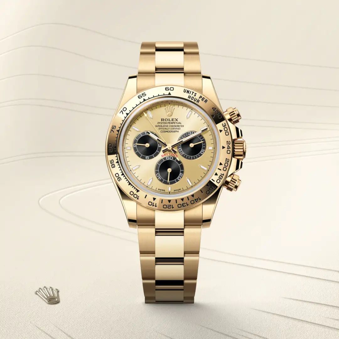 Rolex Cosmograph Daytona in Oystersteelcon “Butterfly mother-of-pearl pavé”, lunetta Domed, bracciale Oystersteel