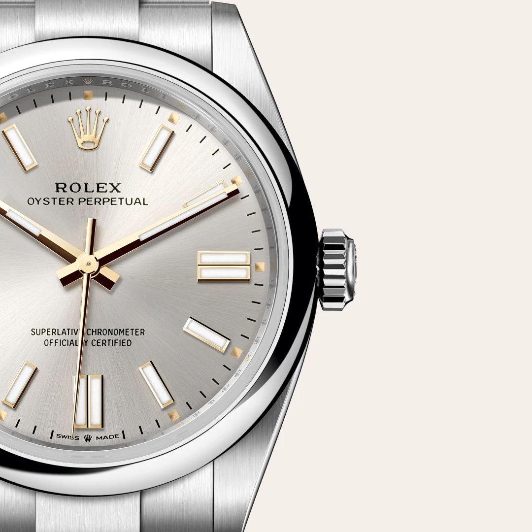 Rolex Oyster Perpetual 41 in Acciaio Oystersteelcon “Pavé madreperla farfalle”, lunetta Bombata, bracciale Acciaio Oystersteel