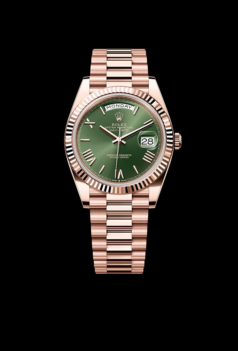 Rolex Day-Date 40 in Acciaio Oystersteelcon “Pavé madreperla farfalle”, lunetta Bombata, bracciale Acciaio Oystersteel
