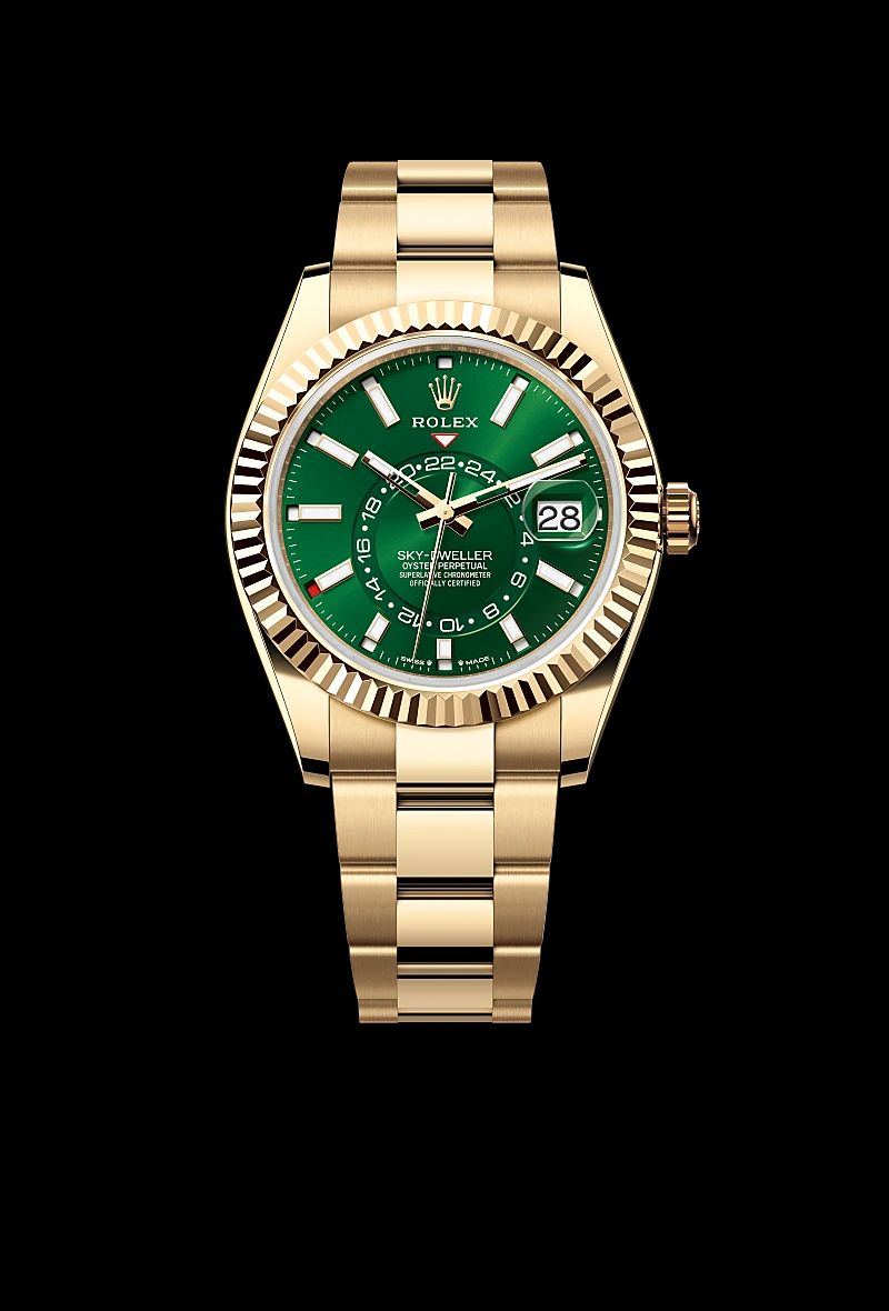 Rolex Sky-Dweller in Acciaio Oystersteelcon “Pavé madreperla farfalle”, lunetta Bombata, bracciale Acciaio Oystersteel
