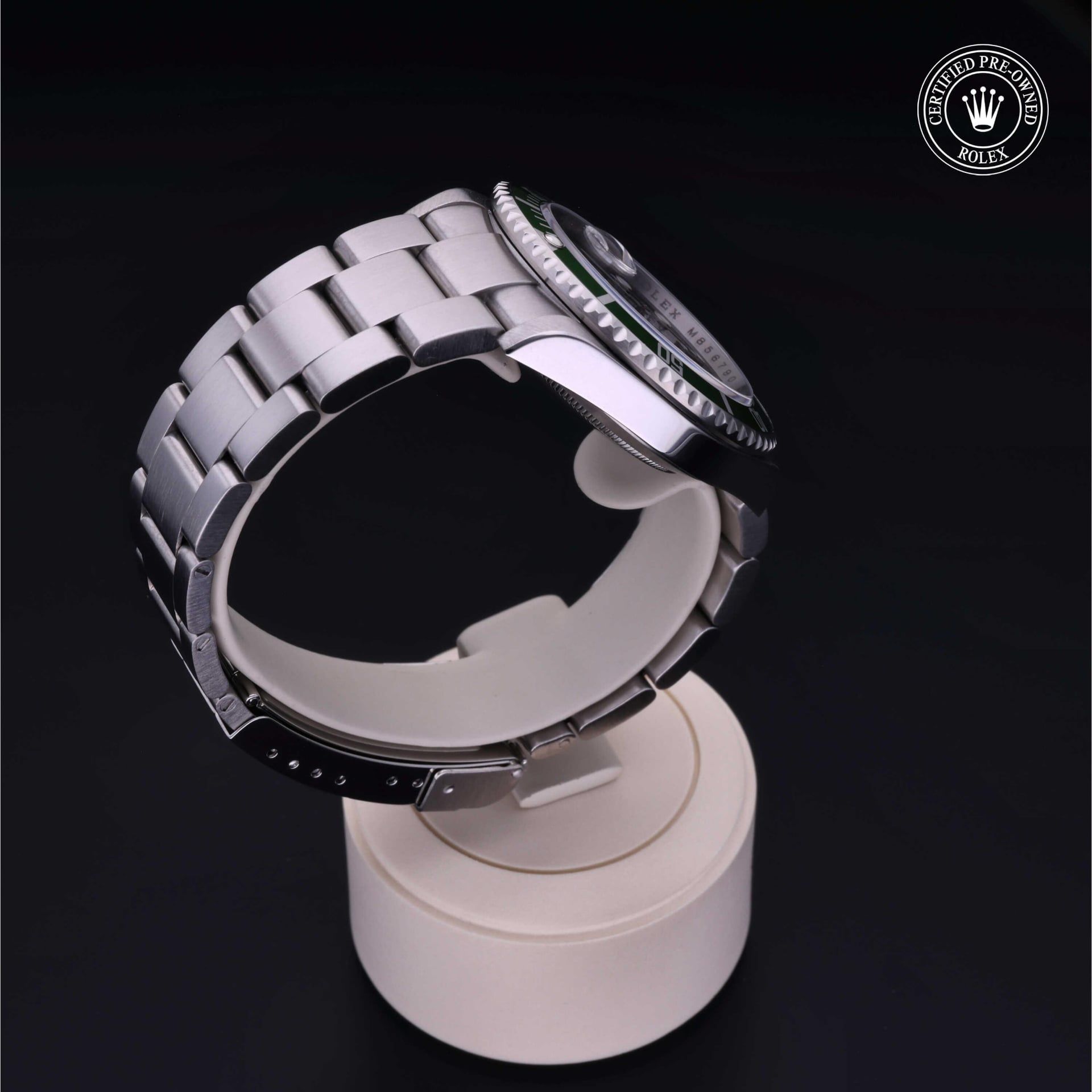 Rolex Submariner Date 40 mm 16610LV