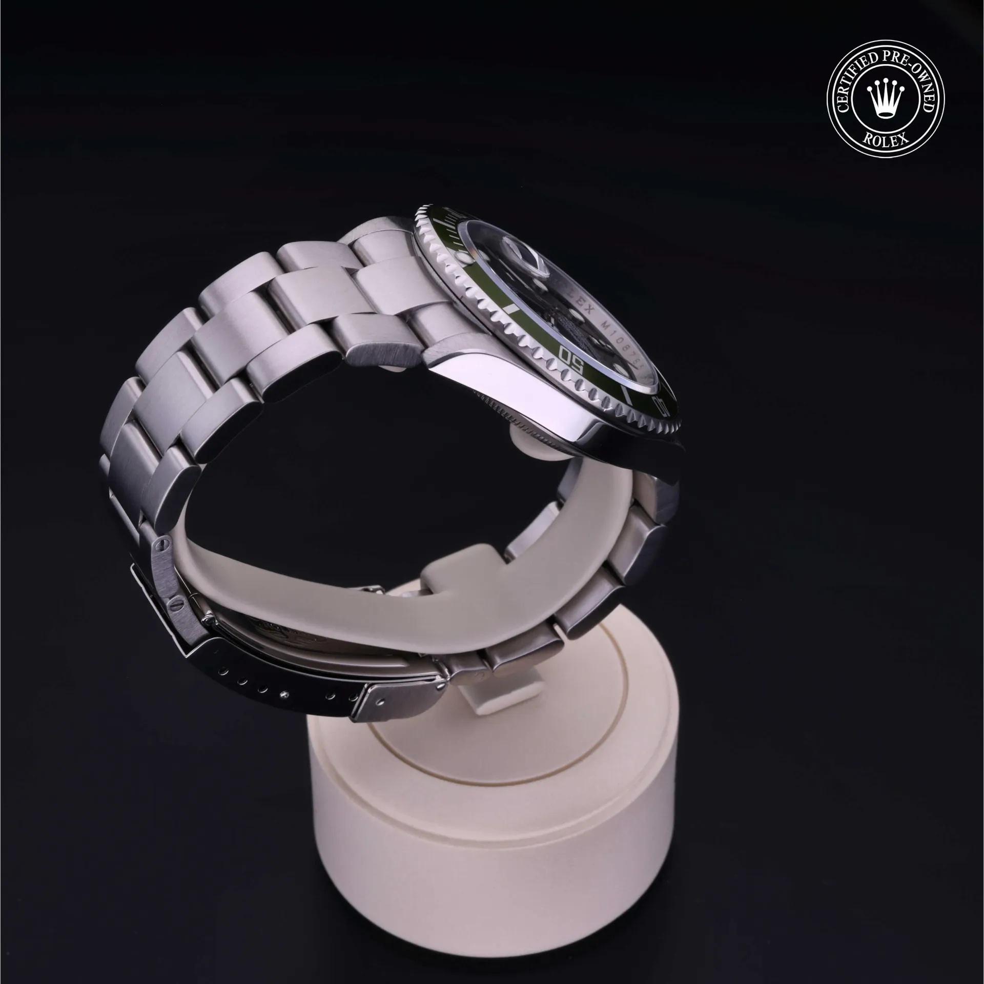 Rolex Submariner Date 40 mm 16610LV