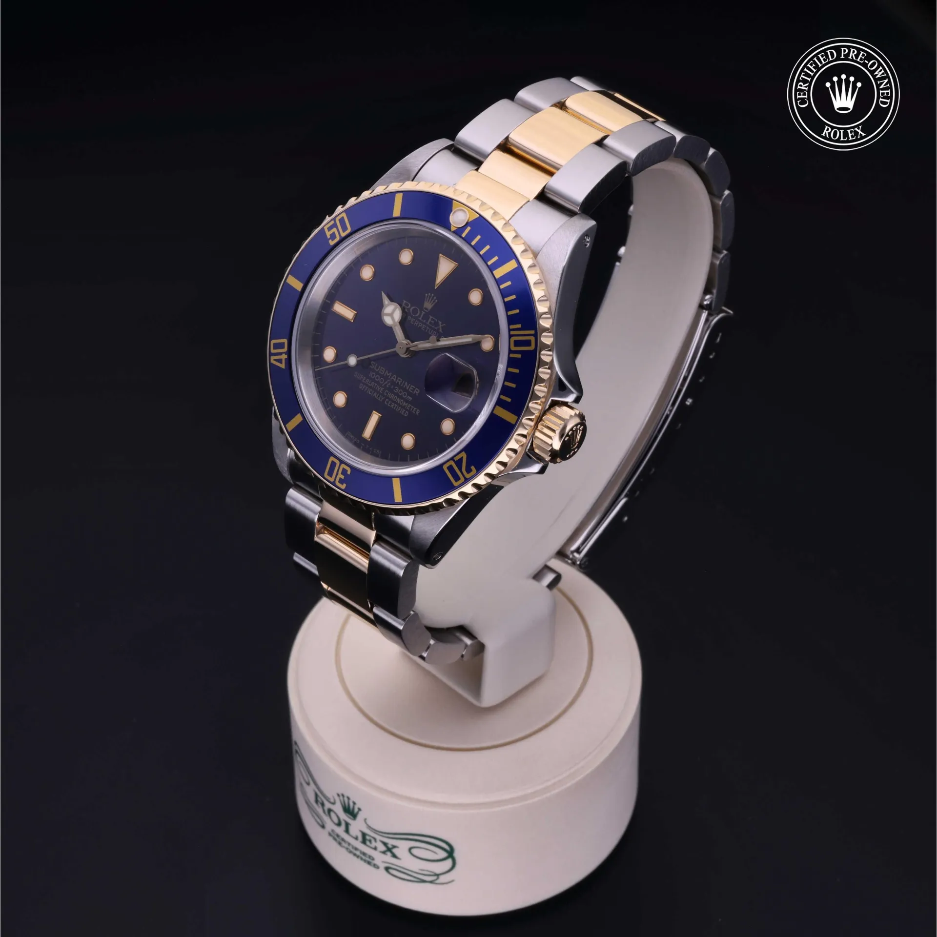 Rolex Submariner Date 40 mm 16613