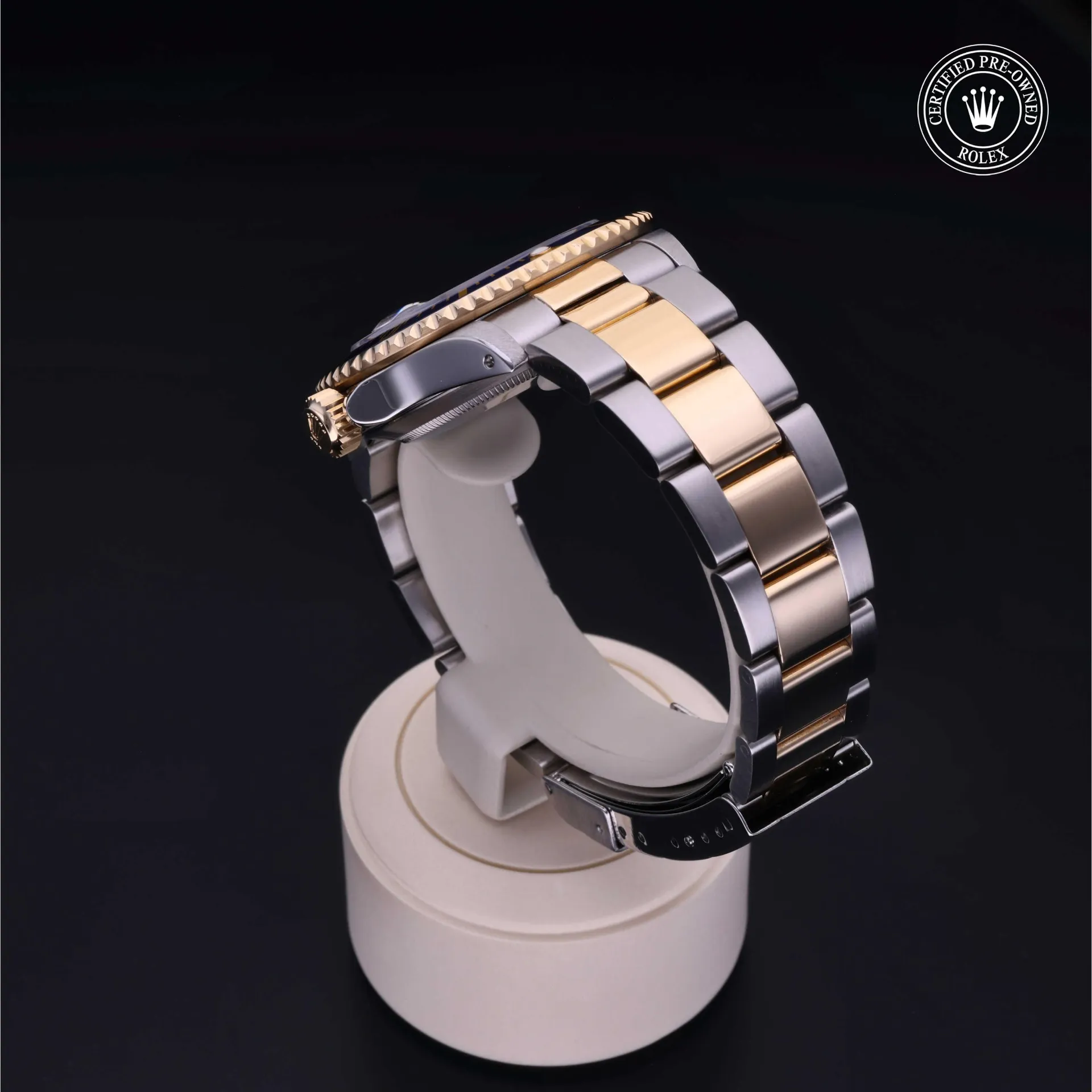 Rolex Submariner Date 40 mm 16613