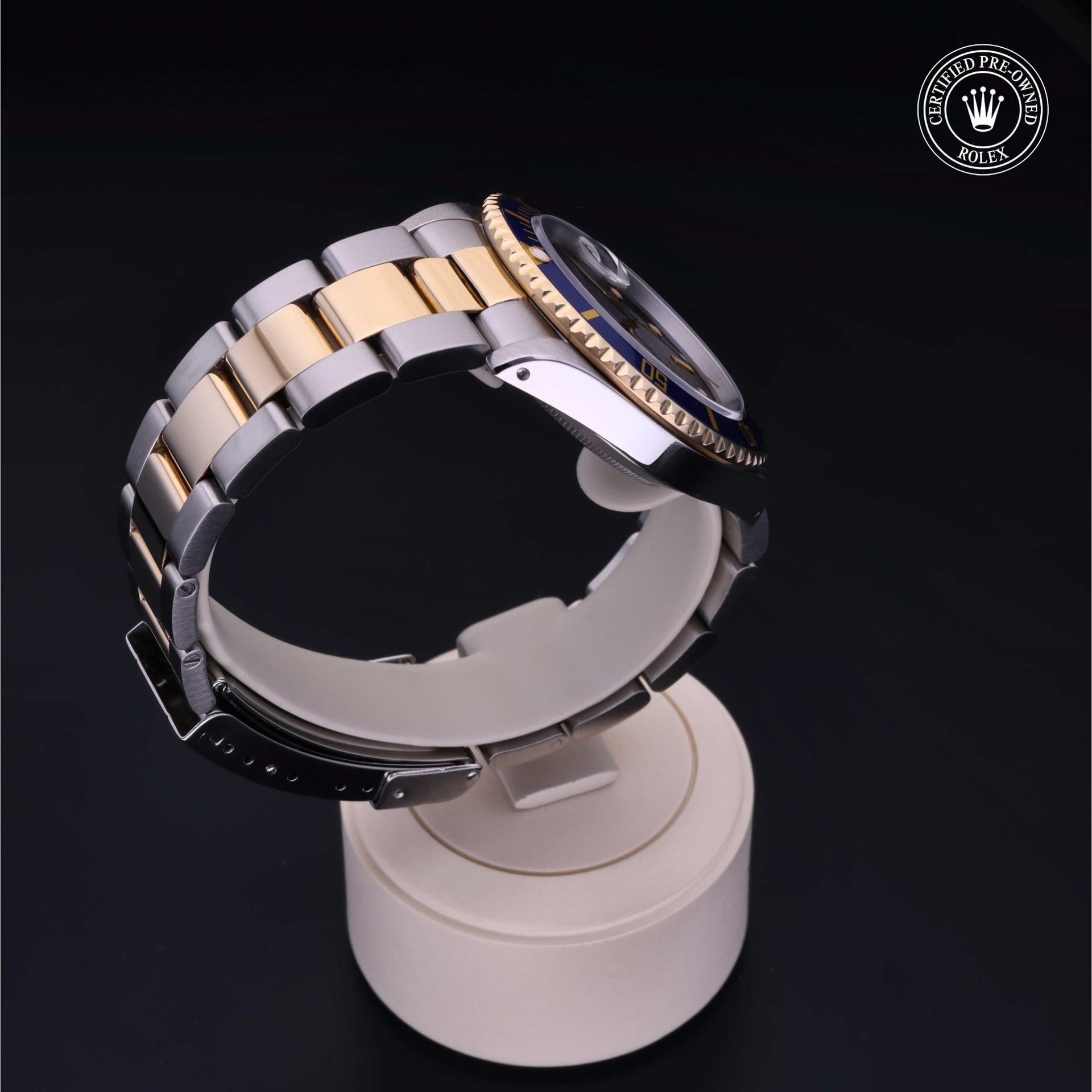 Rolex Submariner Date 40 mm 16613
