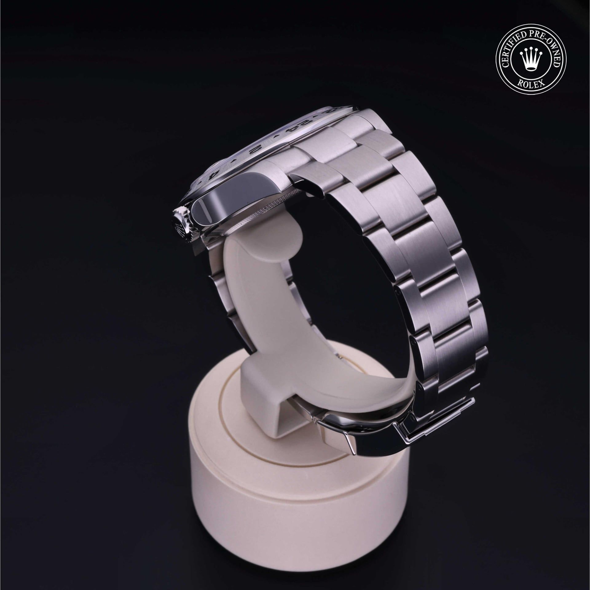 Rolex Explorer II 42 mm 216570