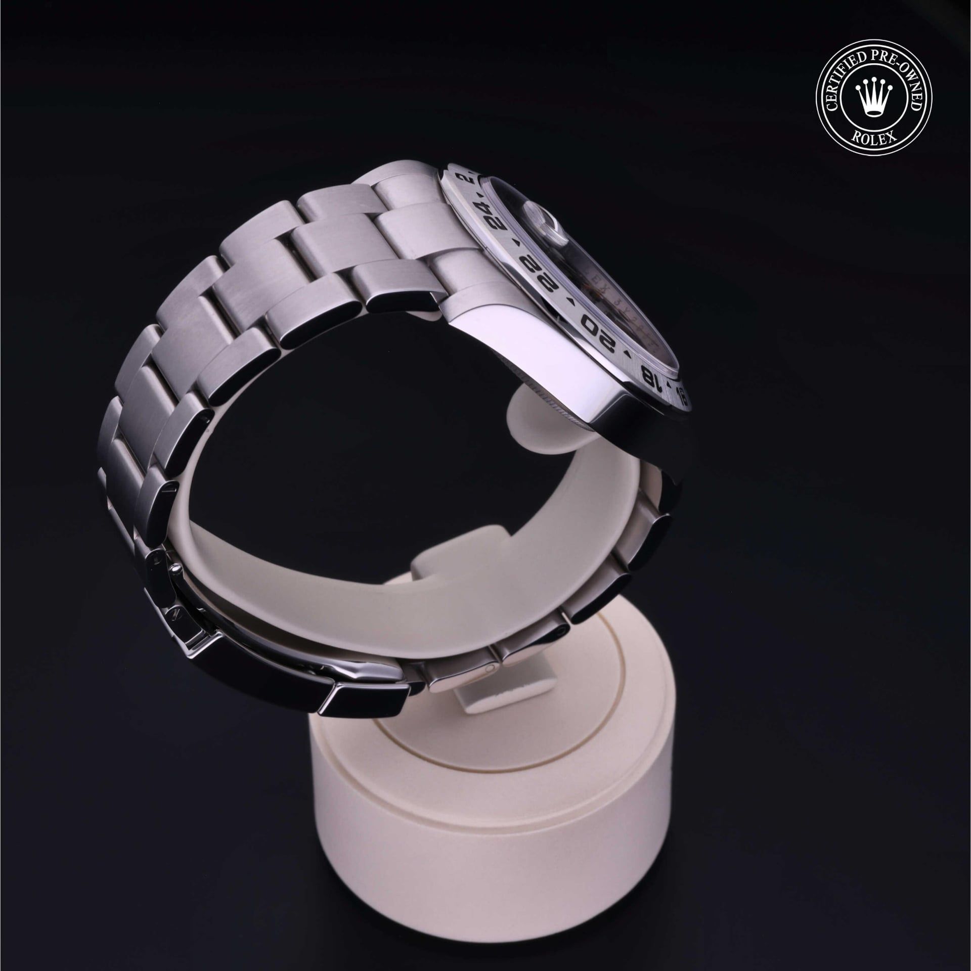 Rolex Explorer II 42 mm 216570