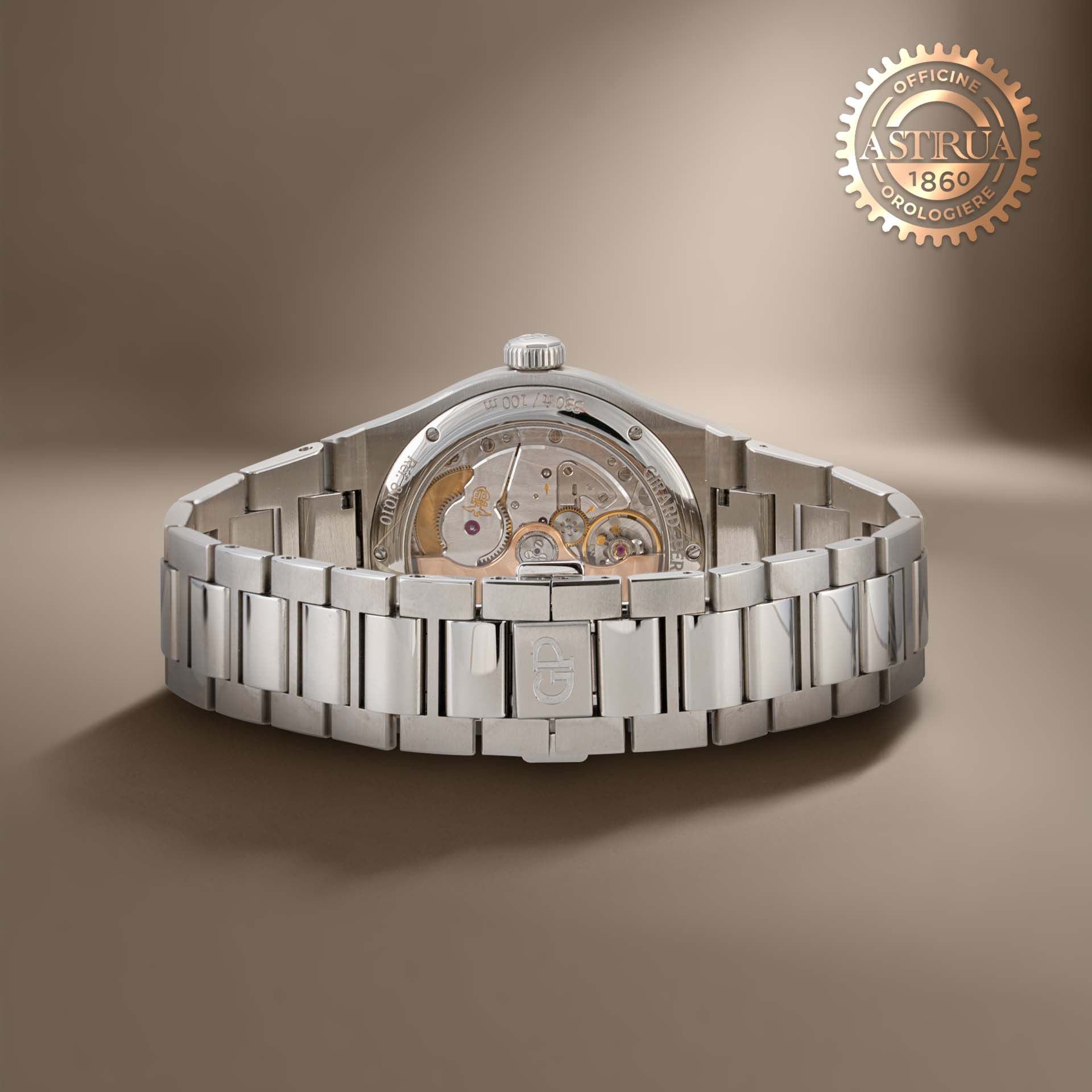 GIRARD PERREGAUX Laureato Eternity Edition 42 MM 81010-11-432-11A