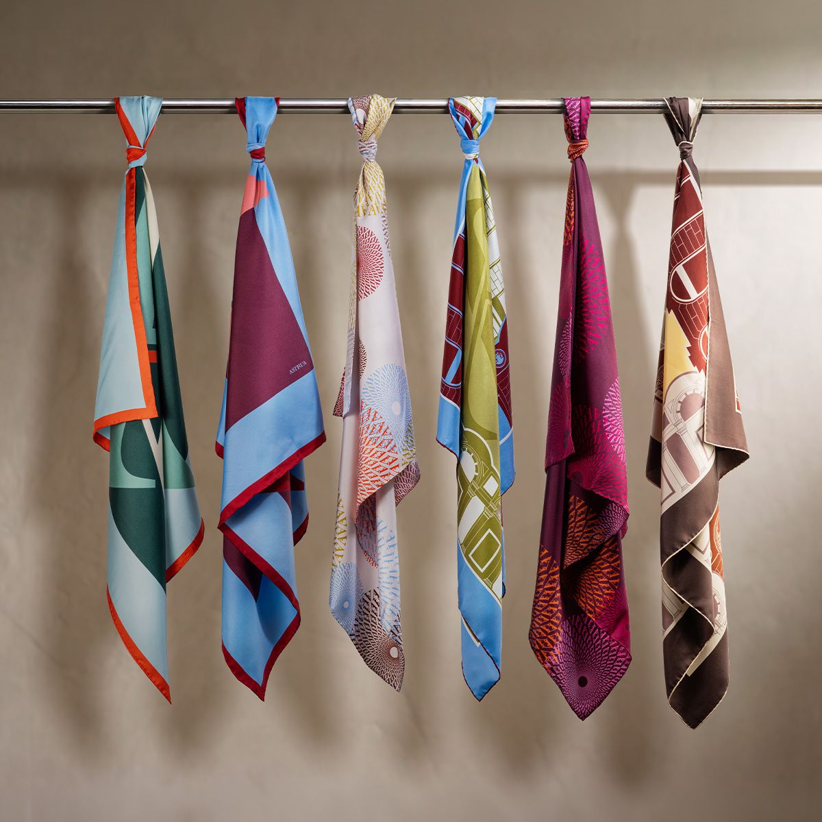 Visualizza i prodotti della categoria Foulard